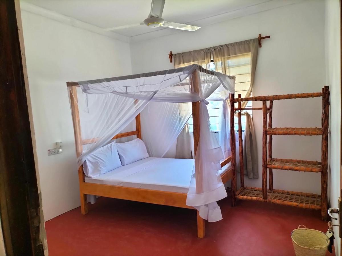 Mambo Leo Hostel Paje Rom bilde