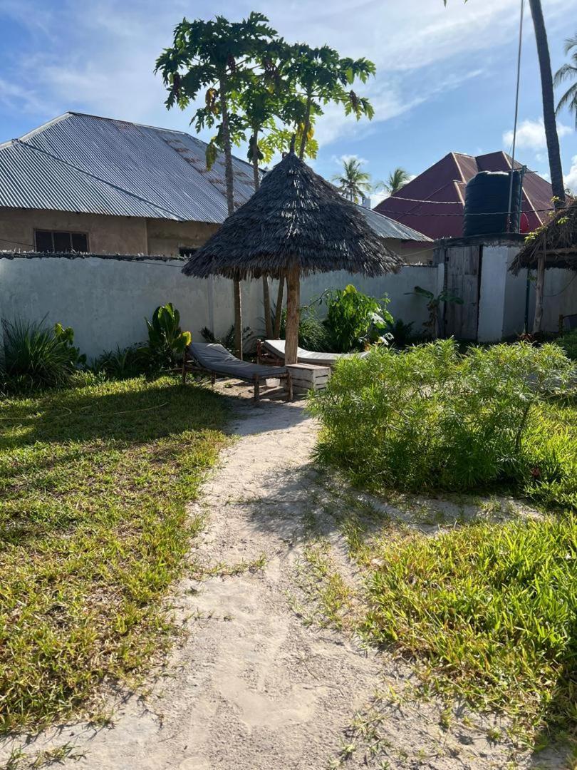 Mambo Leo Hostel Paje Eksteriør bilde